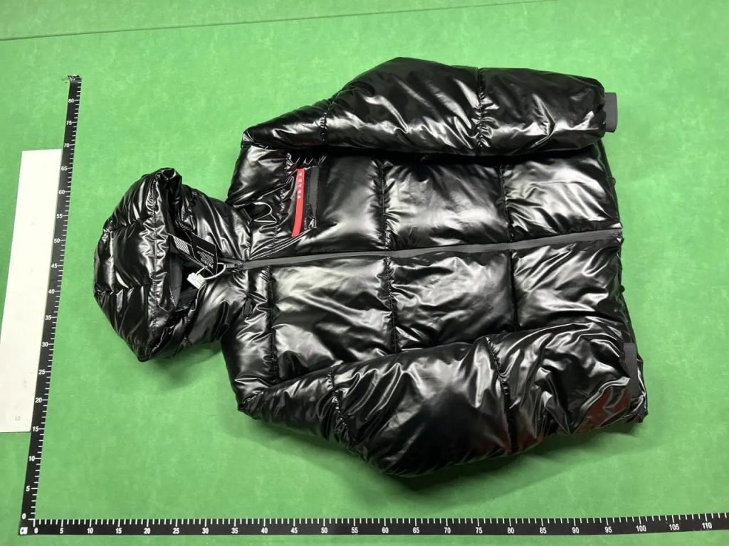 What's The Best CNFans Prada Jacket and How Do You Buy It?